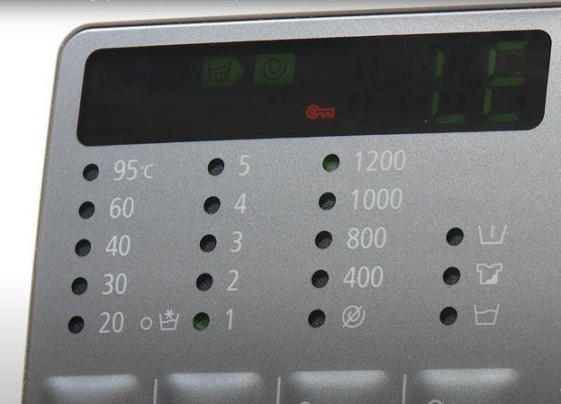Diagnostyka błędu LE w pralce Samsung – serwis pralek Stare Babice