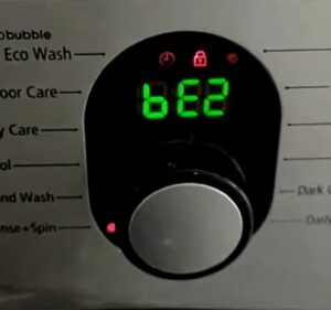 Read more about the article Serwis pralek Górce – Samsung 6E, bE, Eb, bE1, bE2, bE3 – Poradnik