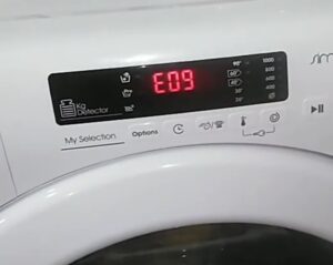 Read more about the article Naprawa pralek Warszawa – błąd E09 w pralce Candy: objawy, przyczyny i naprawa