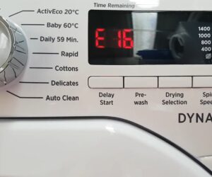 Read more about the article Naprawa Pralek na Bemowie – błąd E14/E16 w pralce Candy: objawy, zagrożenia i naprawa